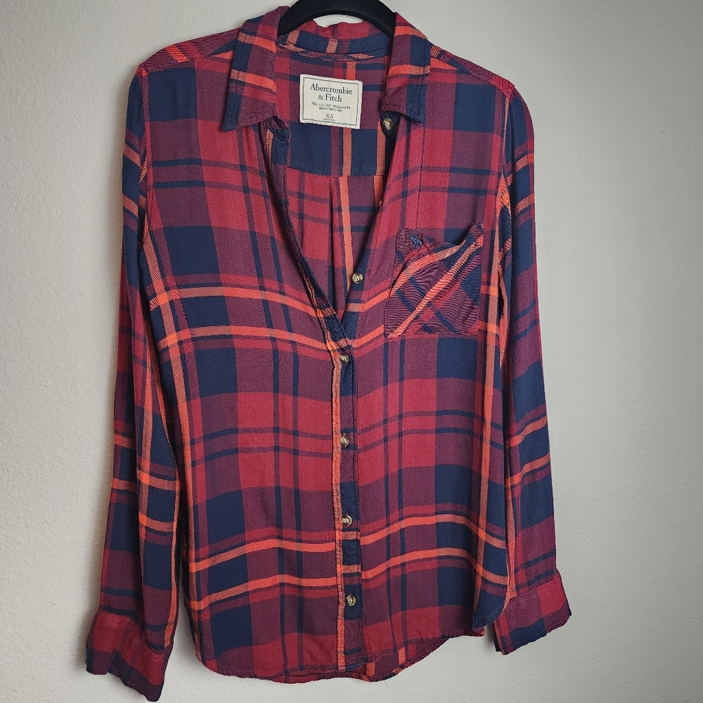 Abercrombie & Fitch Relaxed Plaid Button Down Shirt Size XS